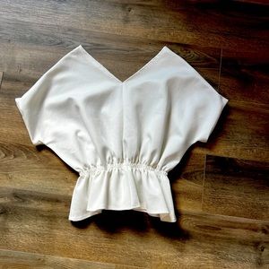 White casual white top